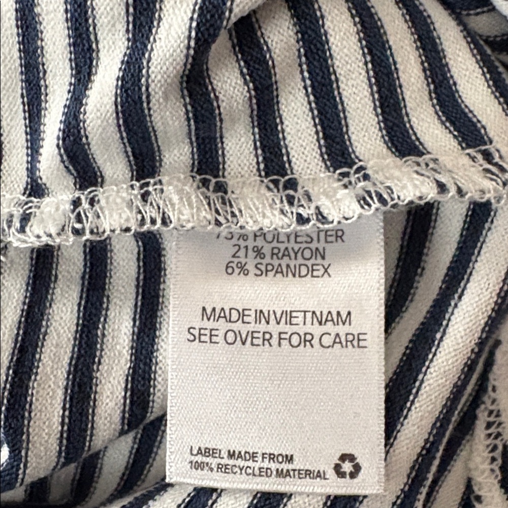 NWT Fortune + Ivy Fern Flutter Sleeve Navy & White Striped Top - Picture 9 of 12